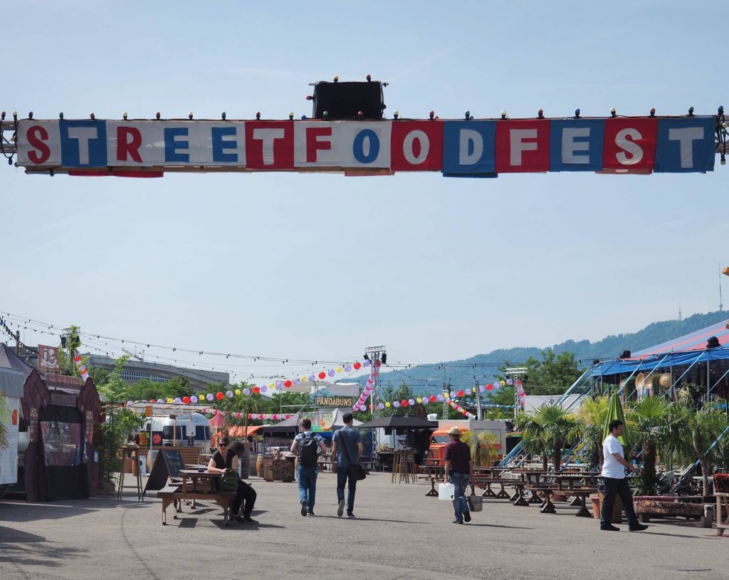 Zürich Tipp: Street Food Festival in der Hardturmbrache